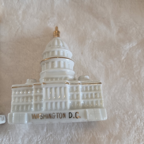 Decorative Salt & Pepper Shakers Of The White House And Washington Monument DC - Picture 4 of 14